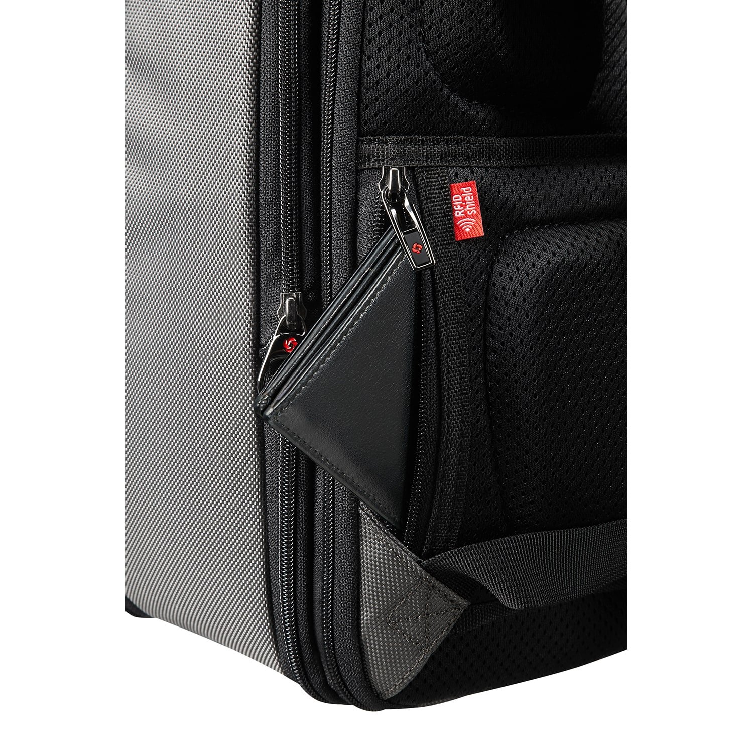PRO-DLX 5-LAPT.BACKPACK 15.6'' EXP SCG7-008-SF000*08