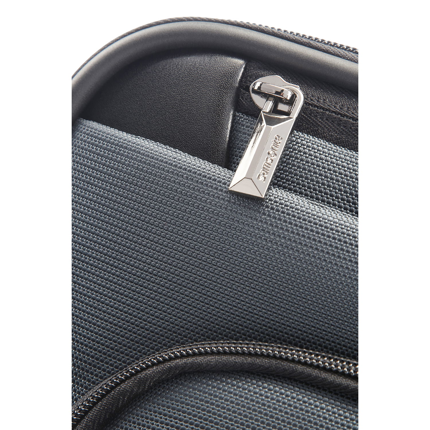 XBR-ROLLING TOTE 15.6" S08N-012-SF000*18